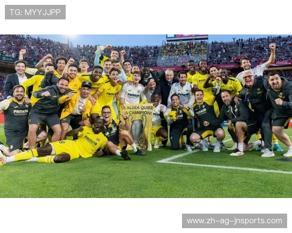 英超冠军球队：分析英超联赛中的冠军球队与记录